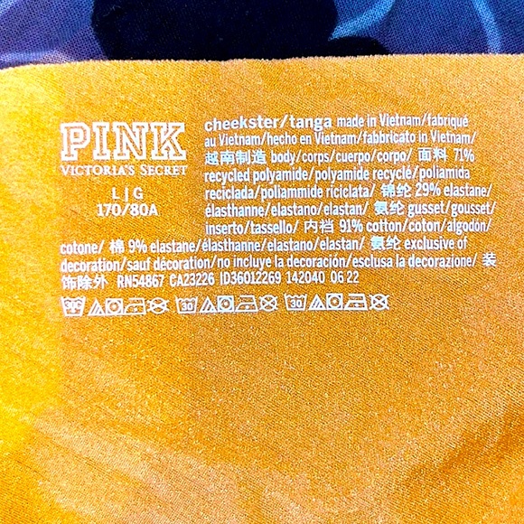 NWOT PINK VS | 2022 HALLOWEEN CHEEKSTER PANTIES WITH GLOW N DARK GHOST - Picture 6 of 6